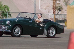MVC-037S
